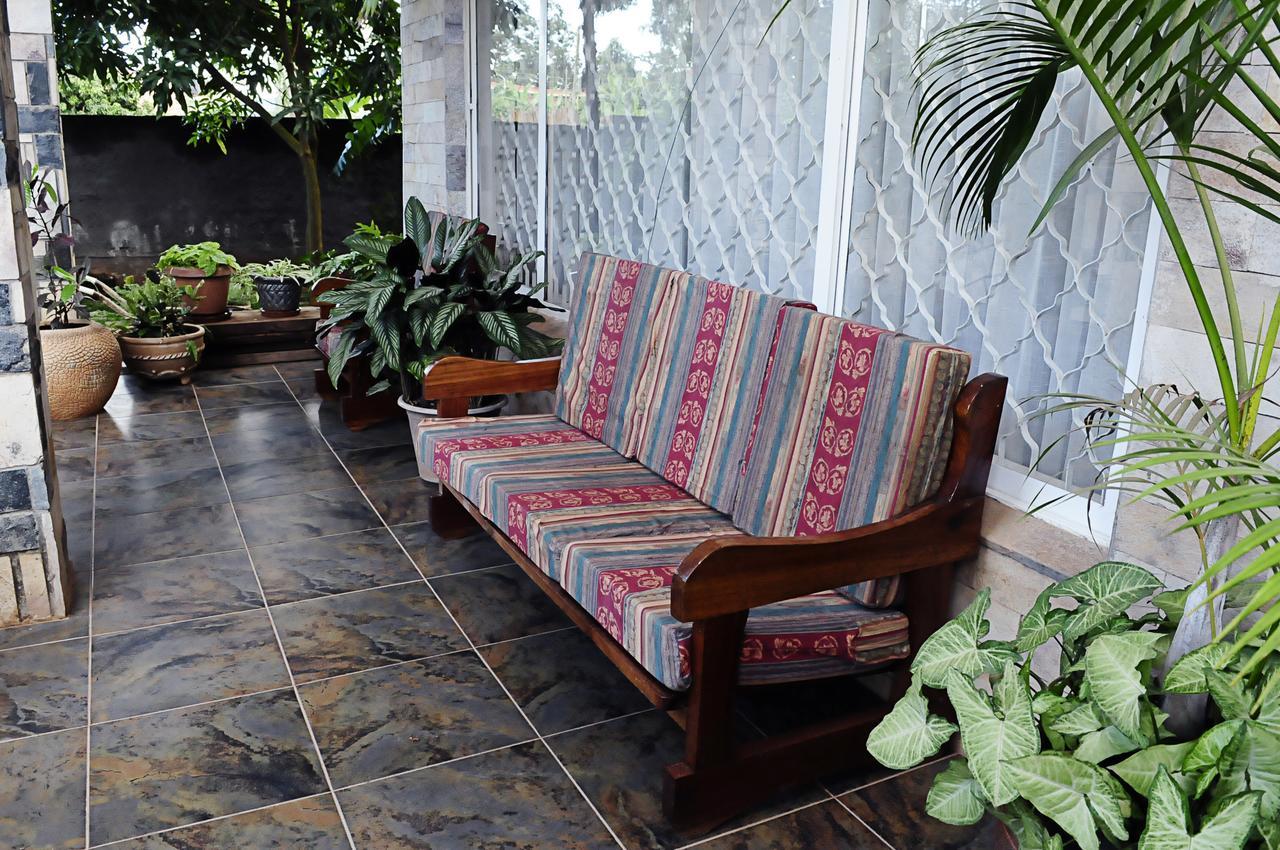 Bed and Breakfast The Shoebill Nest Kampala Exterior foto