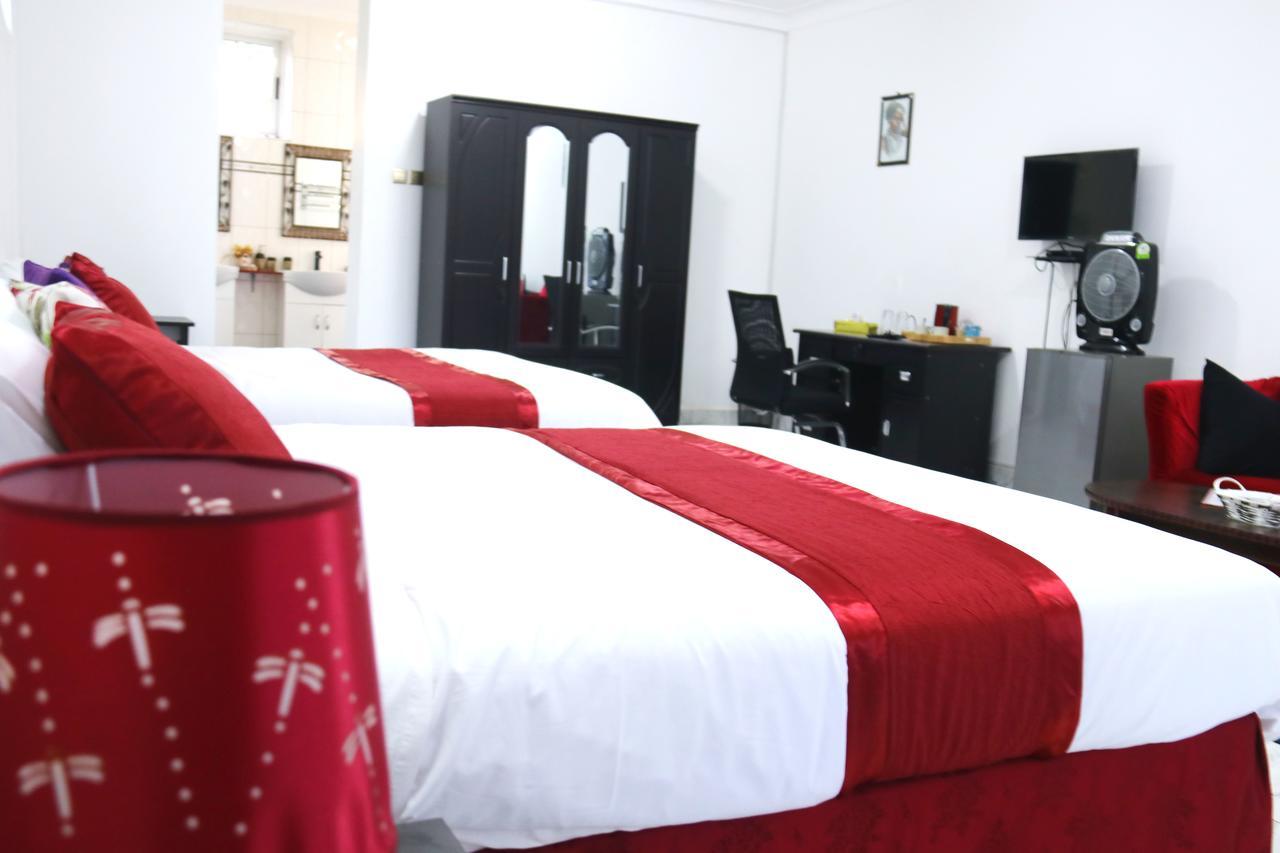 Bed and Breakfast The Shoebill Nest Kampala Exterior foto
